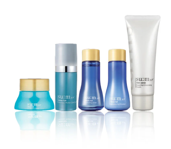SU:M 37 Набор увлажняющих средств для ухода за лицом Water Full 3 Special Gift Set, 20 мл + 20 мл + 10 мл + 8 мл + 40 мл