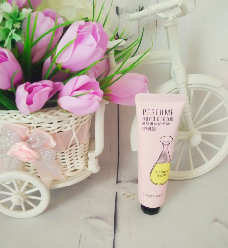 Images парфюмированный крем для рук с экстрактом тимьяна Perfume, 30г